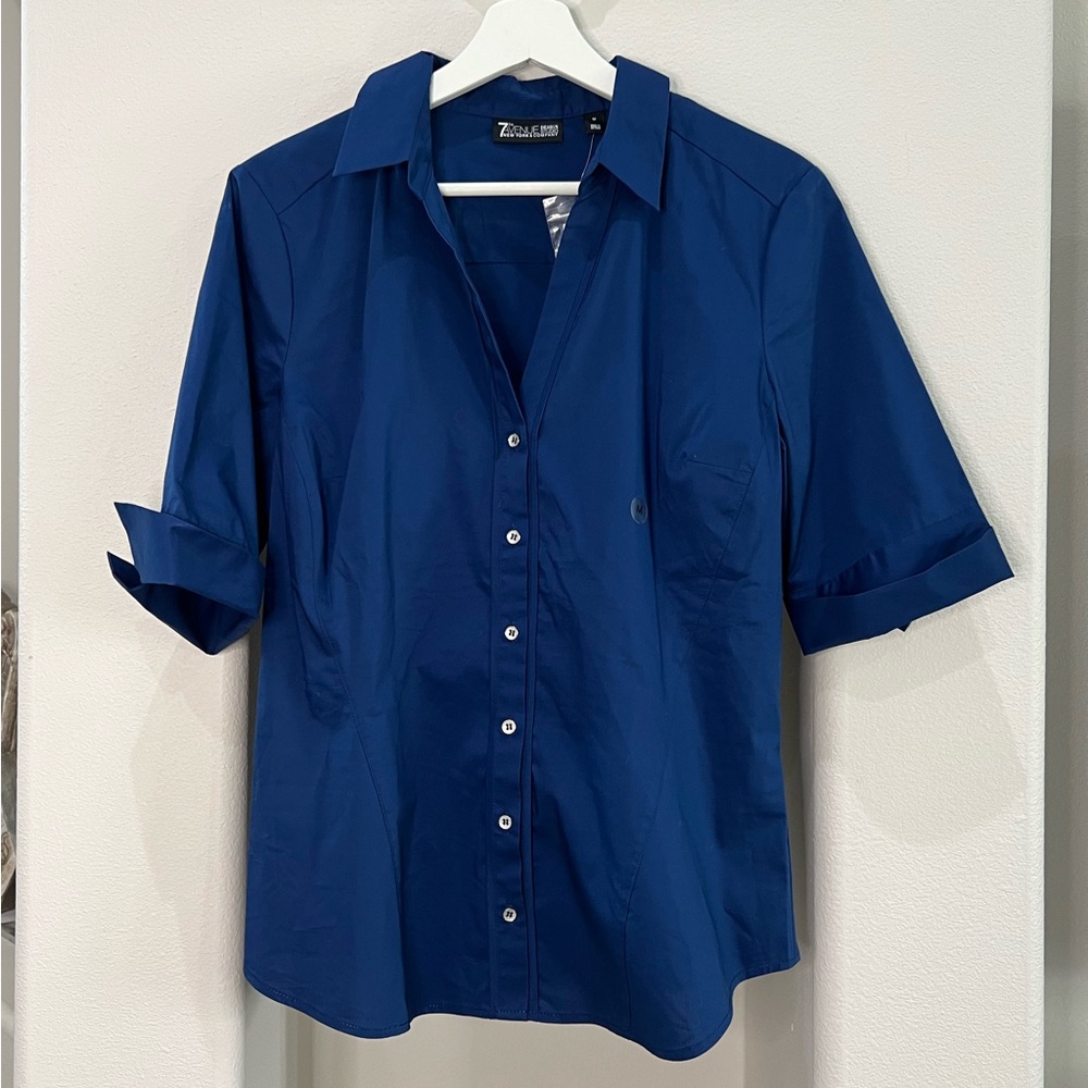 New York & Co Button Down